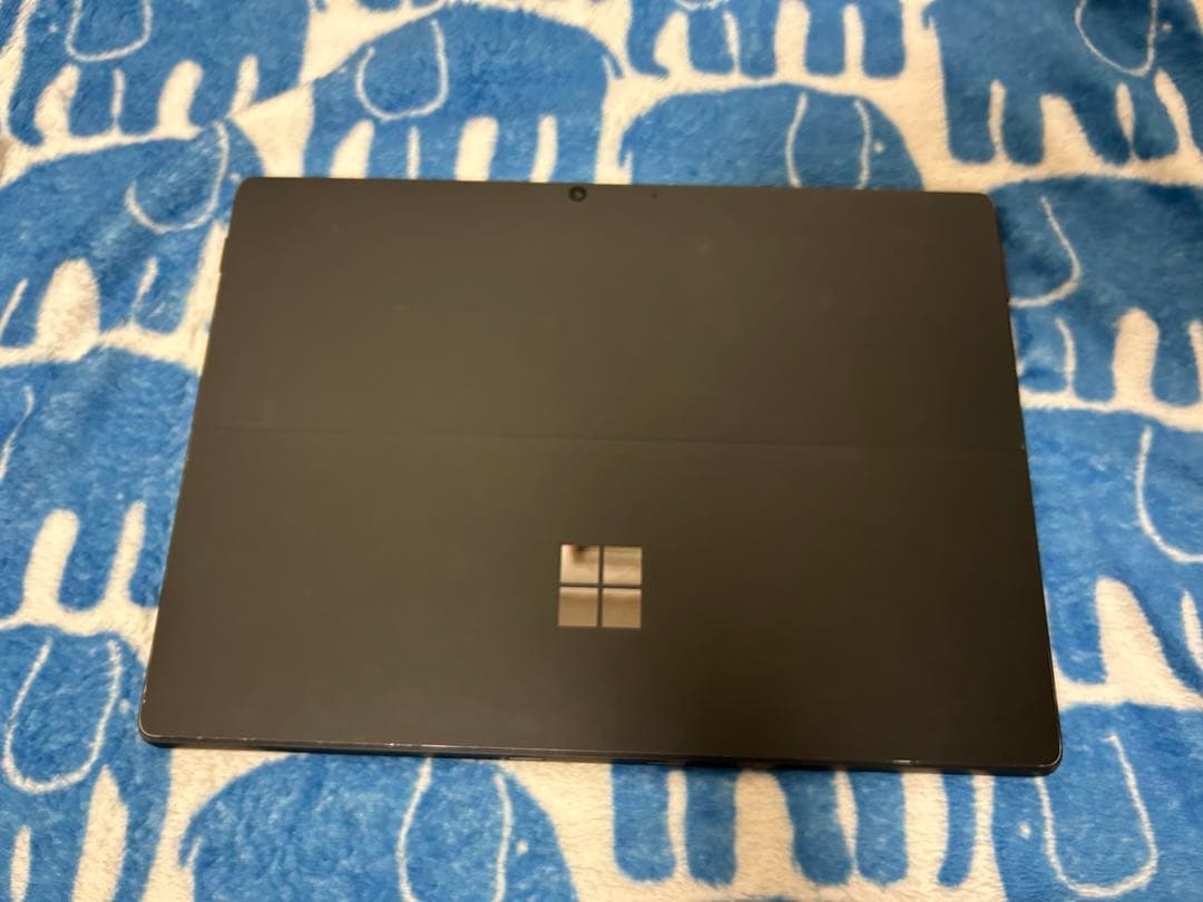 Microsoft Surface Pro 8 core i5キーボードカバー付
