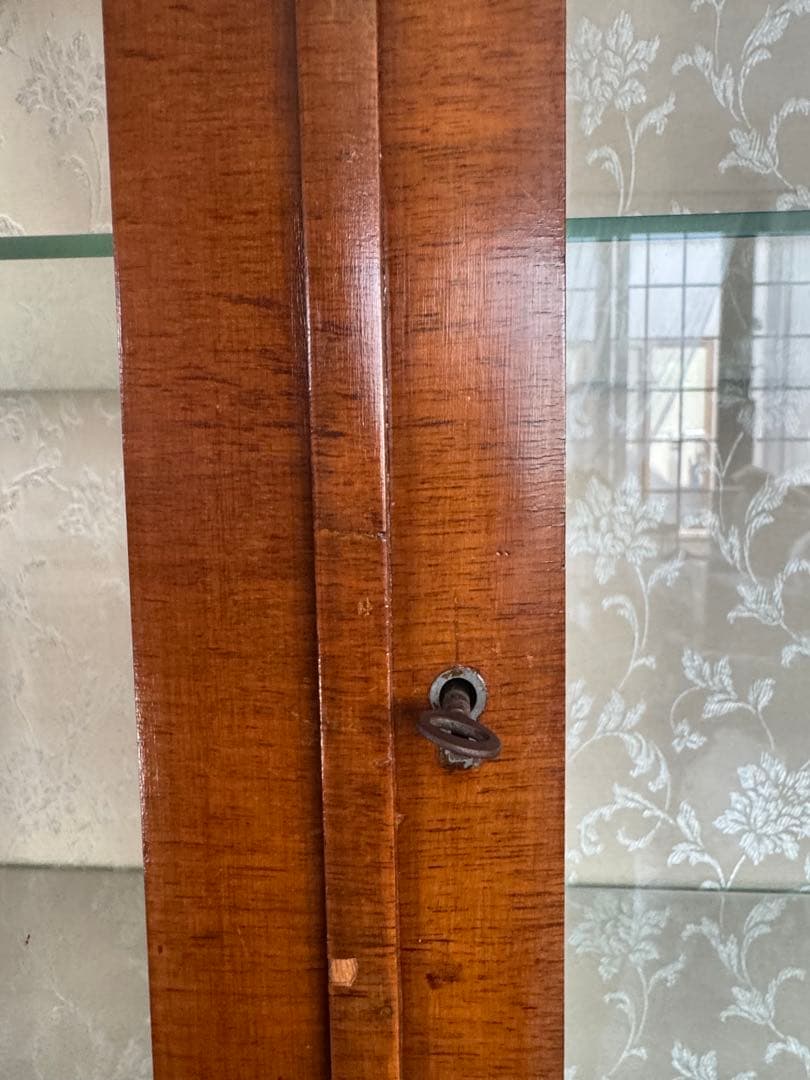 アンティーク、クラシック木製ガラスキャビネット