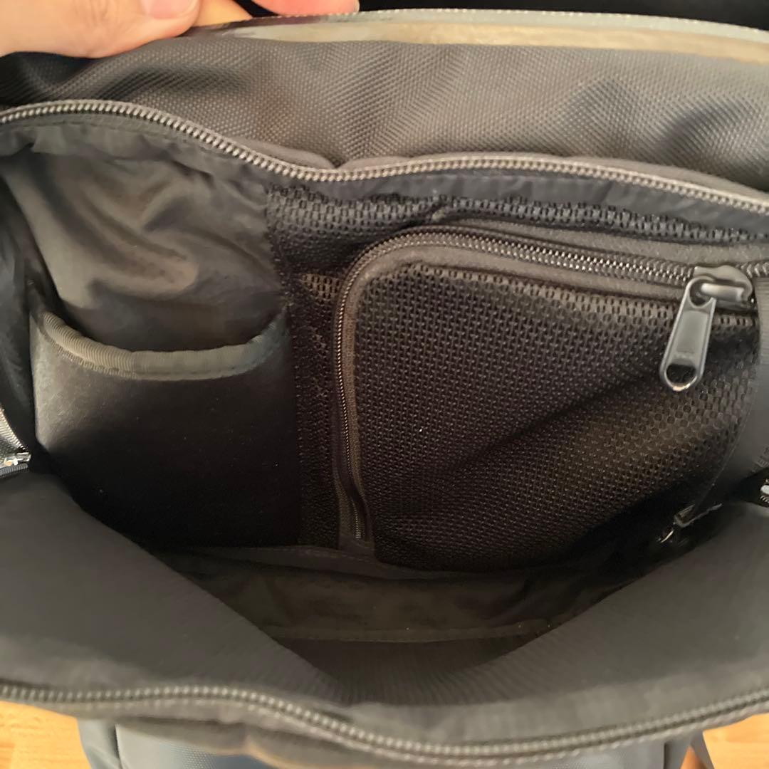 THE NORTH FACE ブラック ビジネスバックパック