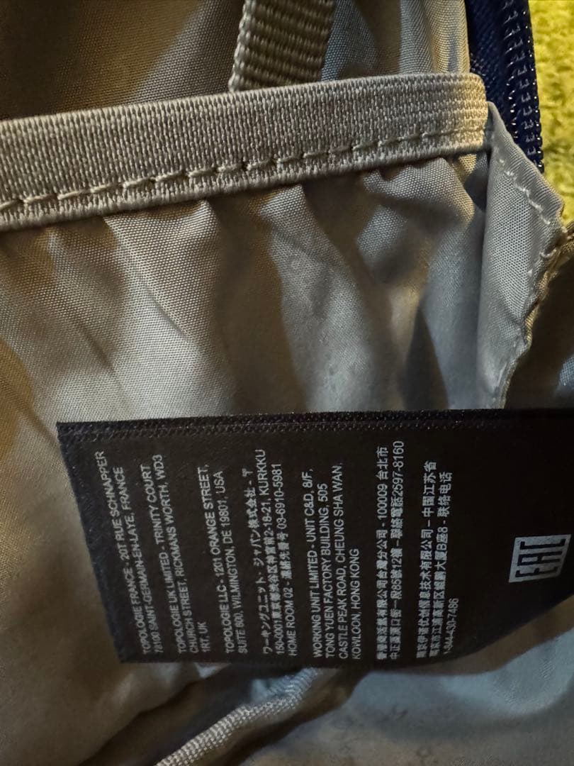 topologie サコッシュ ネイビー RH California