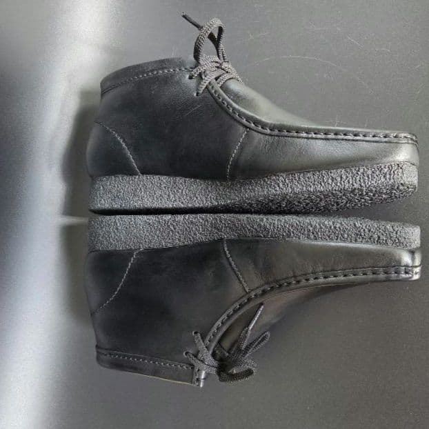 新品 CLARKS ワラビー レザー 革靴 クレープソール 26.5㎝