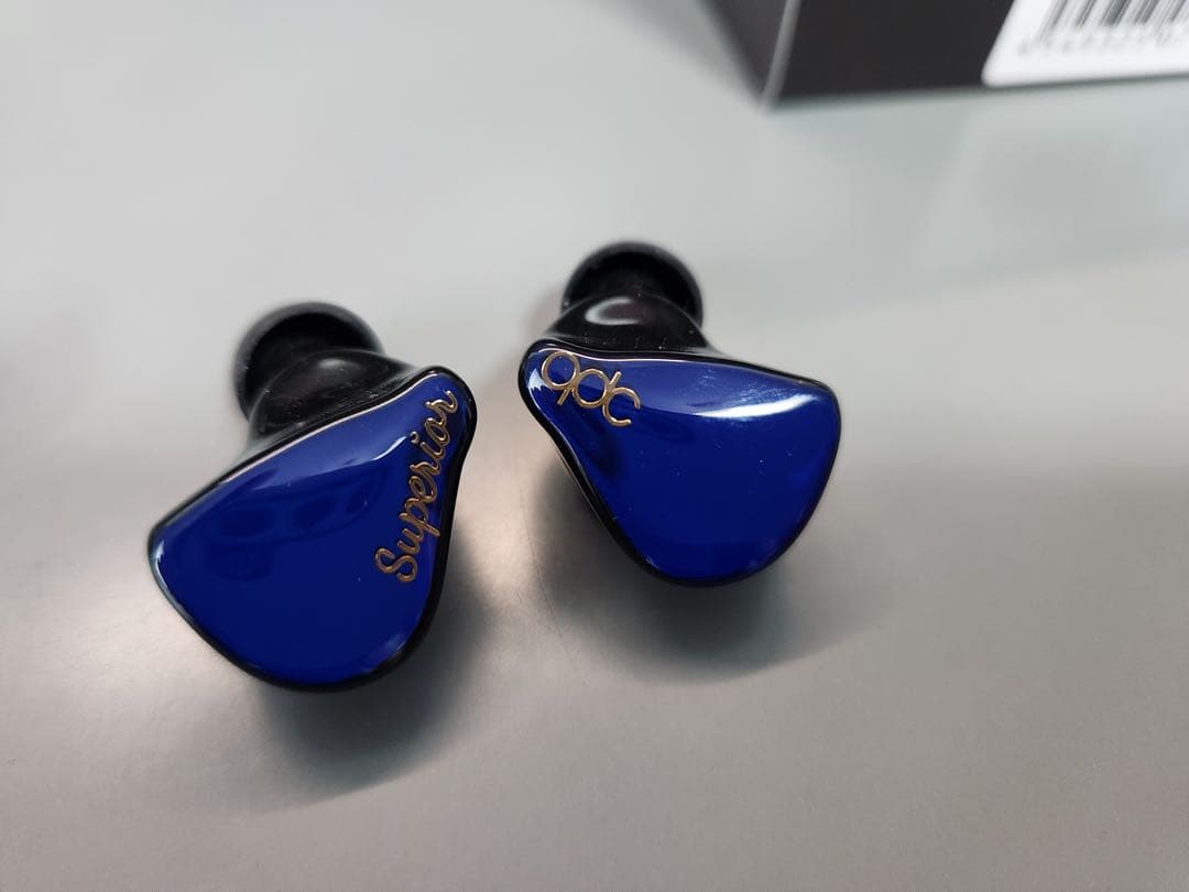 qdc SUPERIOR 有線イヤフォン