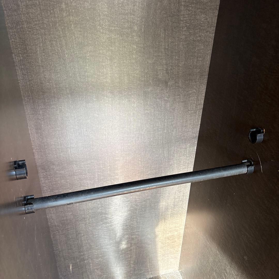 タンス　吊り下げ収納タイプ ＊可動式棚収納もあります。⭐️現地引渡しも可能