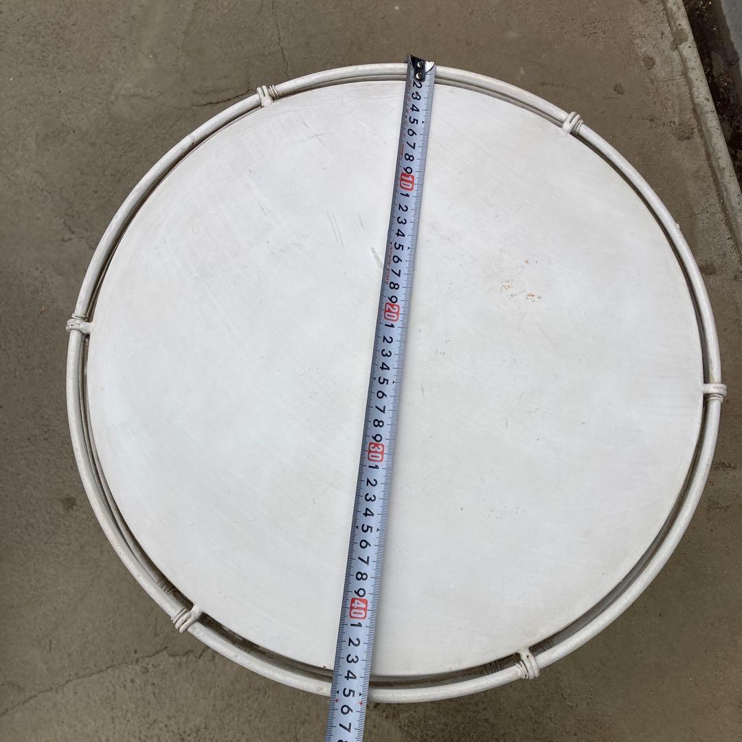 の*く様 白 アイアン ガーデンテーブル コーヒーテーブル　金属製 ビンテージ