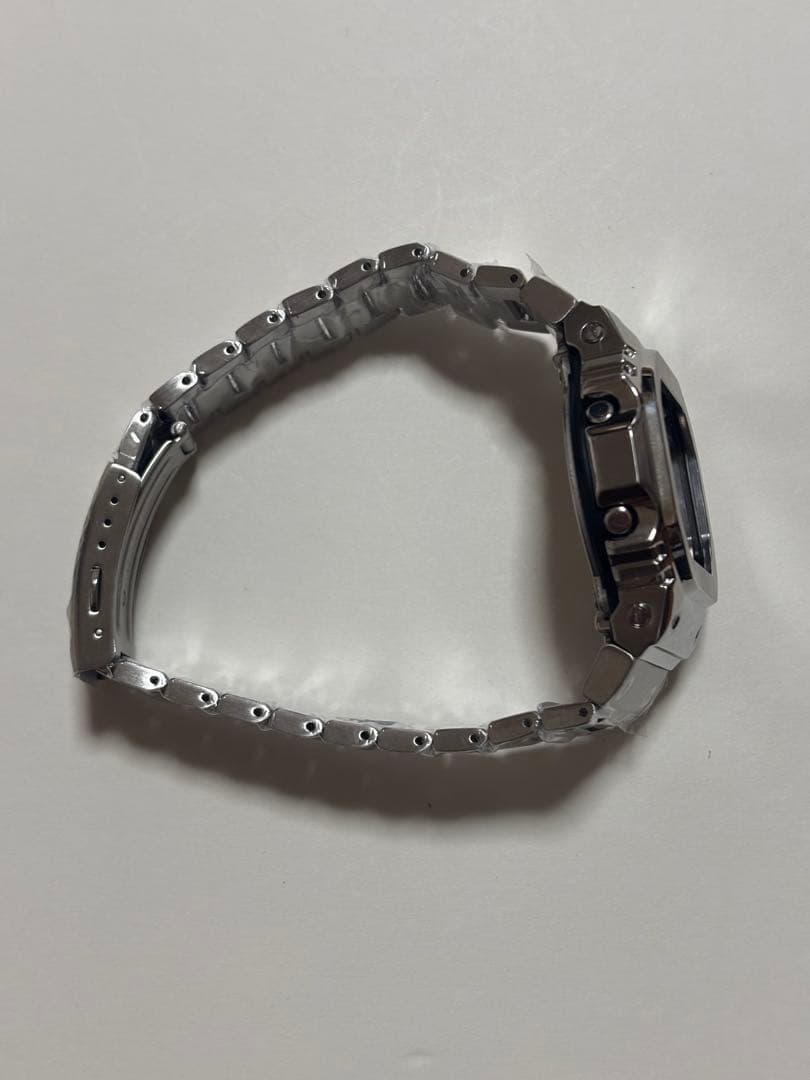 G-SHOCK DW-5600E メタルカスタム