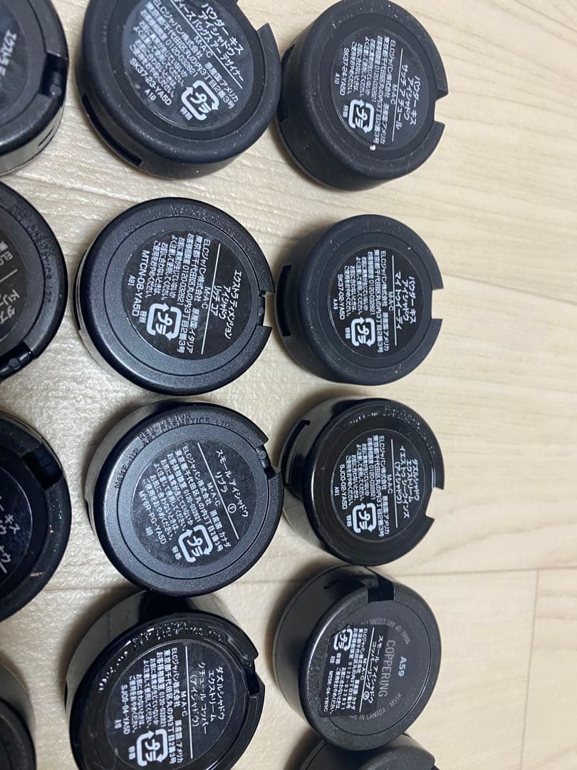 最終値下げ！MAC パウダーアイシャドウ セット　まとめ売り！全40色