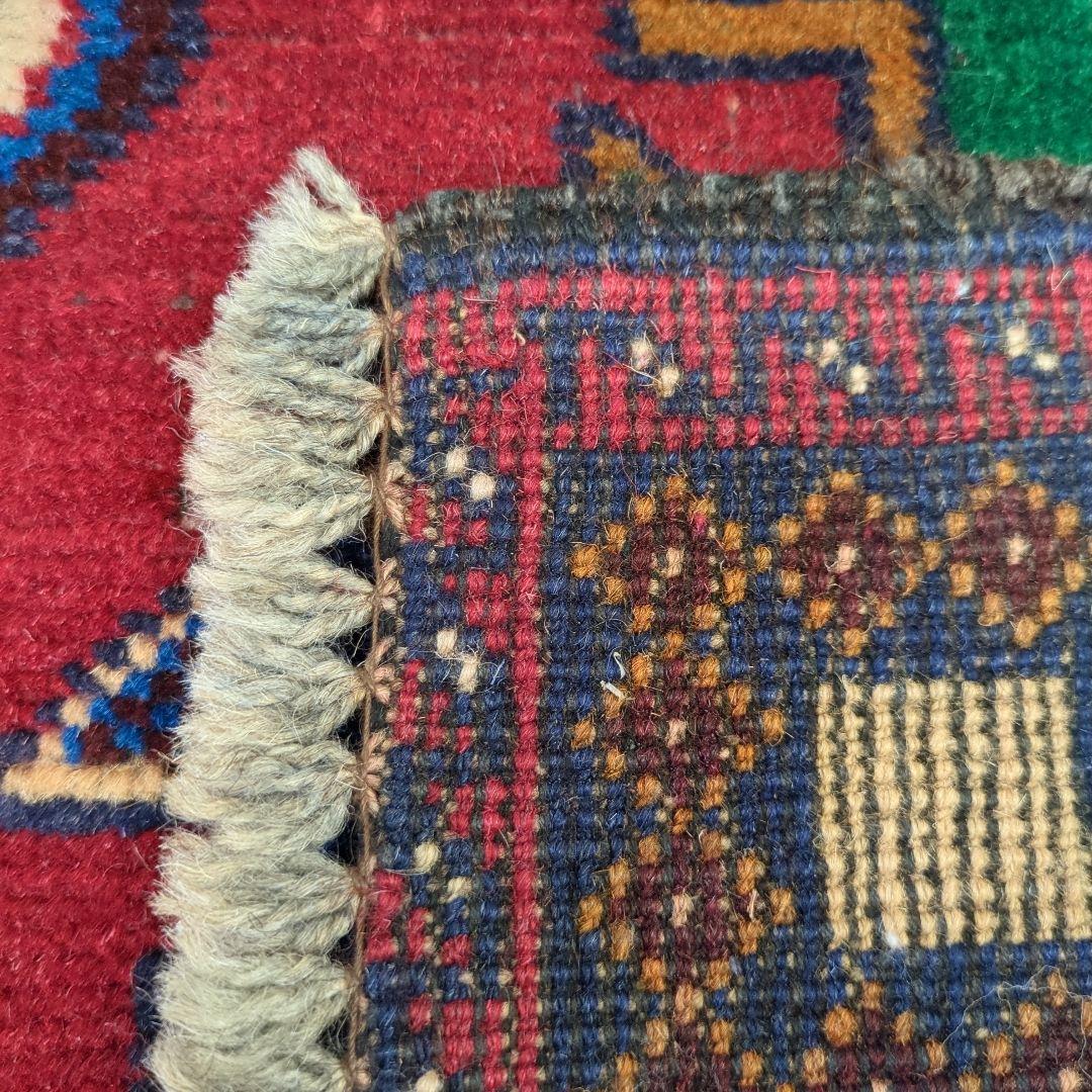 アフガニスタン絨毯　バルーチ　ヴィンテージラグ　トライバルラグ　ウール