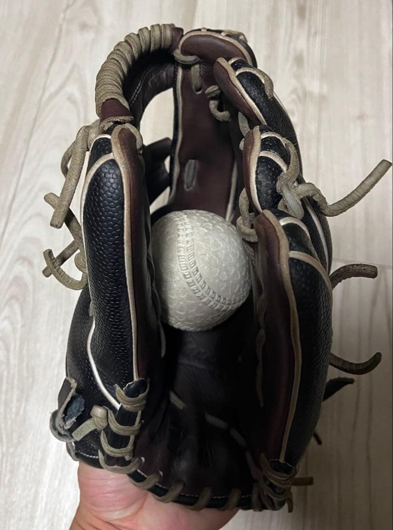 【希少・即戦力】Wilson ワナビーヒーロー 87型 軟式 内野手用 型良好