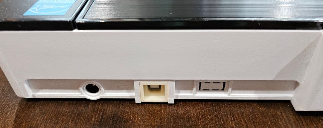 【中古美品】サンワサプライ400-SCN057 A3対応フラットベッドスキャナ