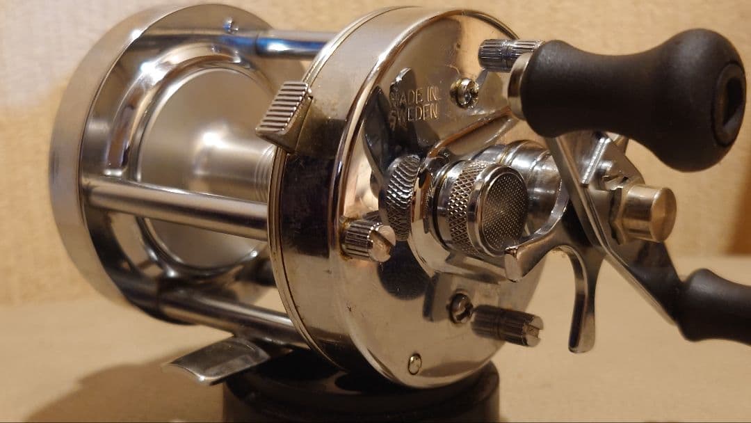 ABU 6500CS ROCKET ベイトリール