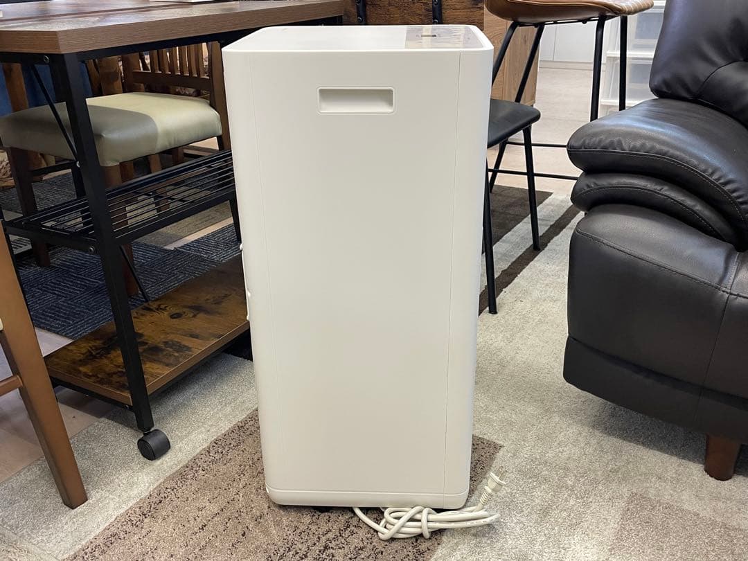 アイリスオーヤマ ポータブルクーラー　2024年製　IPK-2304S