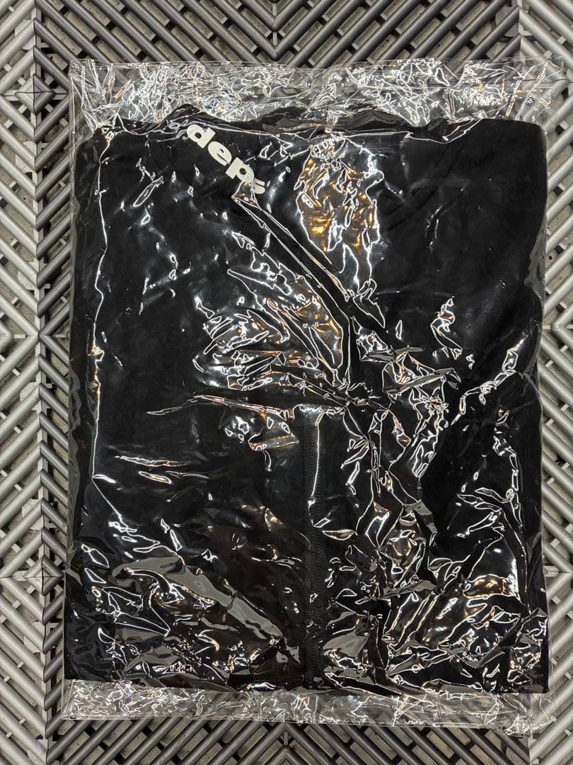 美品！デプス ナイロン ドライ ストレッチプルオーバー UV 紫外線