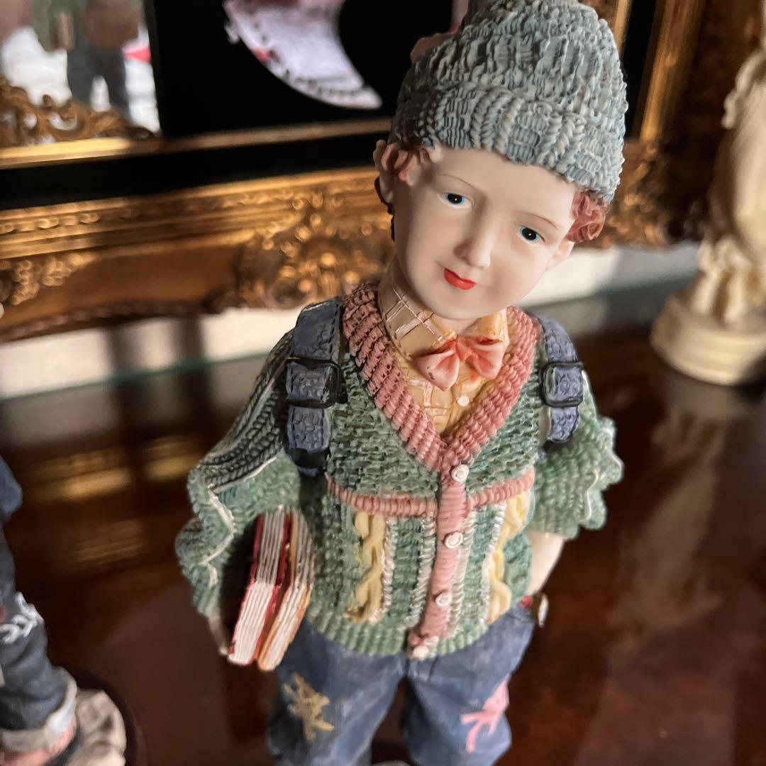 【更に値下げしました】MRHフィギュリン人形2点セット