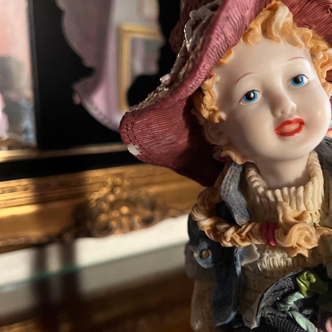 【更に値下げしました】MRHフィギュリン人形2点セット