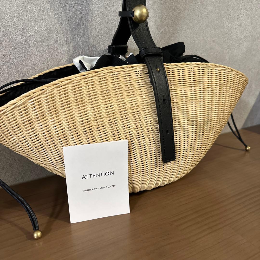 極美品 DES PRES デプレ ラタンハンドバッグ 定価30800円