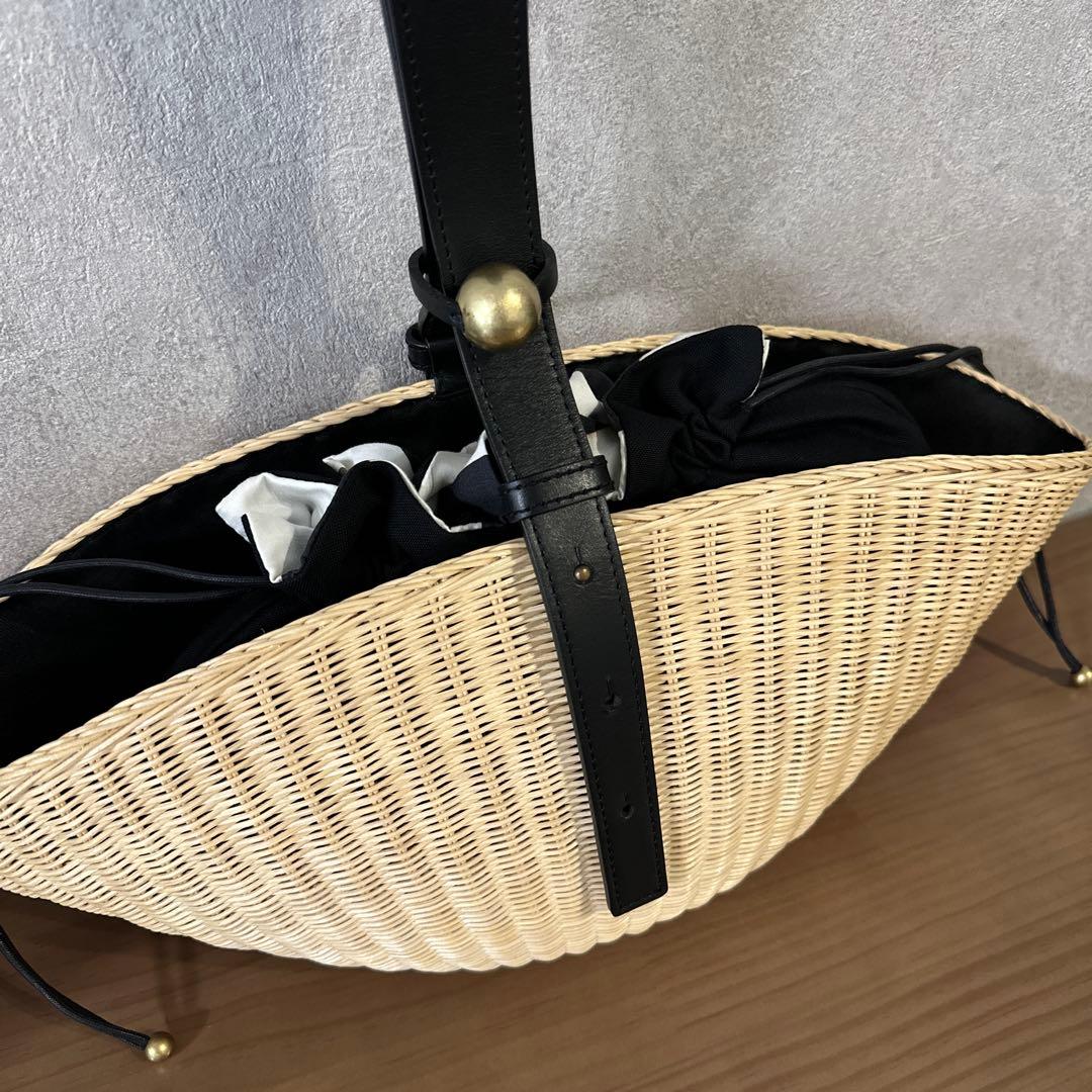 極美品 DES PRES デプレ ラタンハンドバッグ 定価30800円