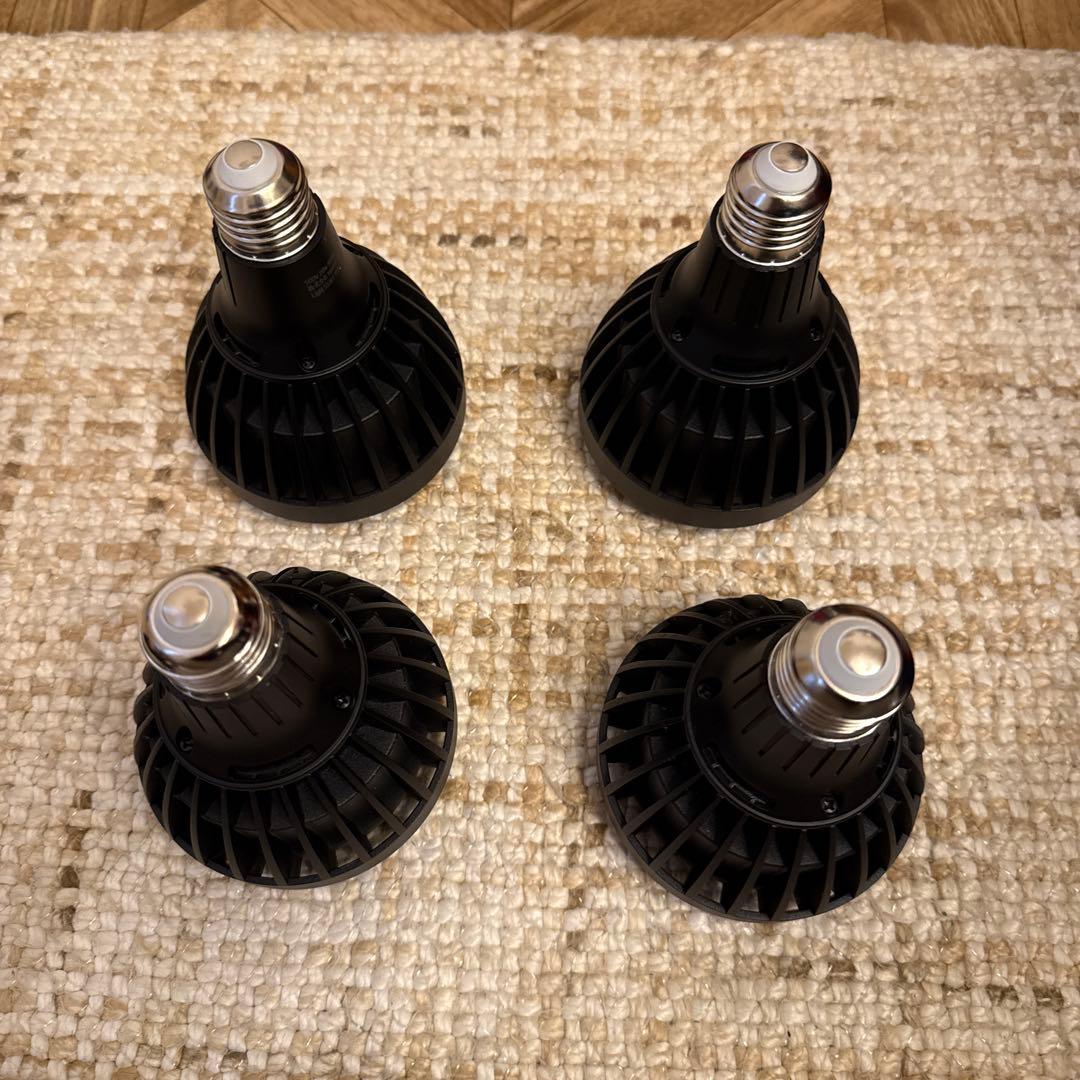 Light STAFF VA 調整可能 LED電球 4個セット