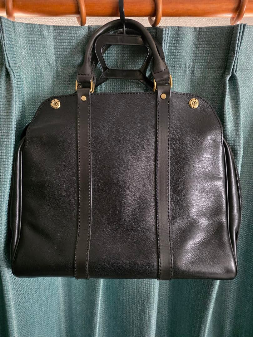 ヘルツ オルガン ドイツホックのビジネスバッグ 〈現品販売品 〉