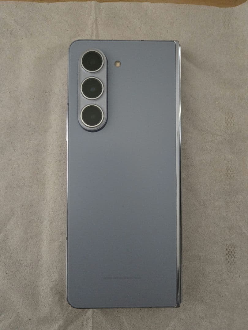 【新品】Galaxy Z Fold5 ブルー SIMフリー おまけ付き