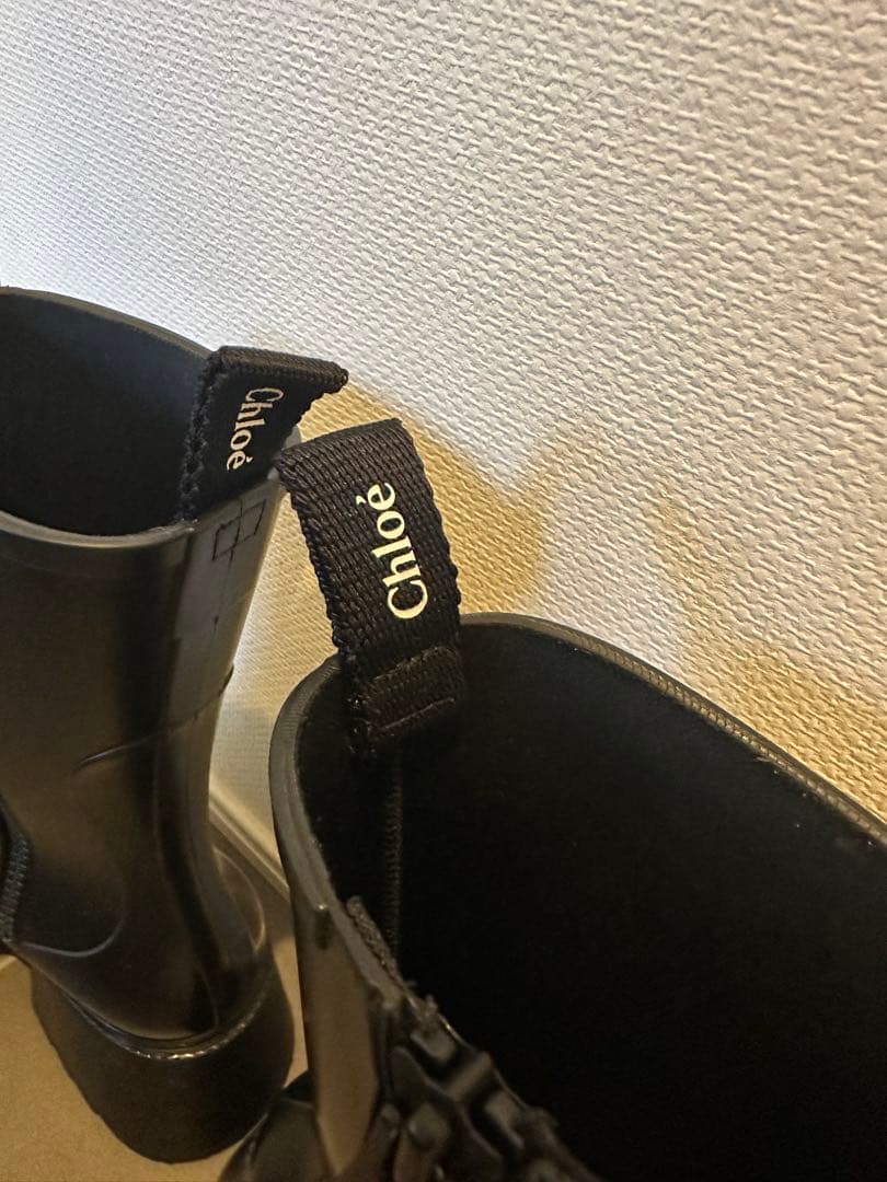 【美品】Chloé bettyレインブーツ 黒 86,900円