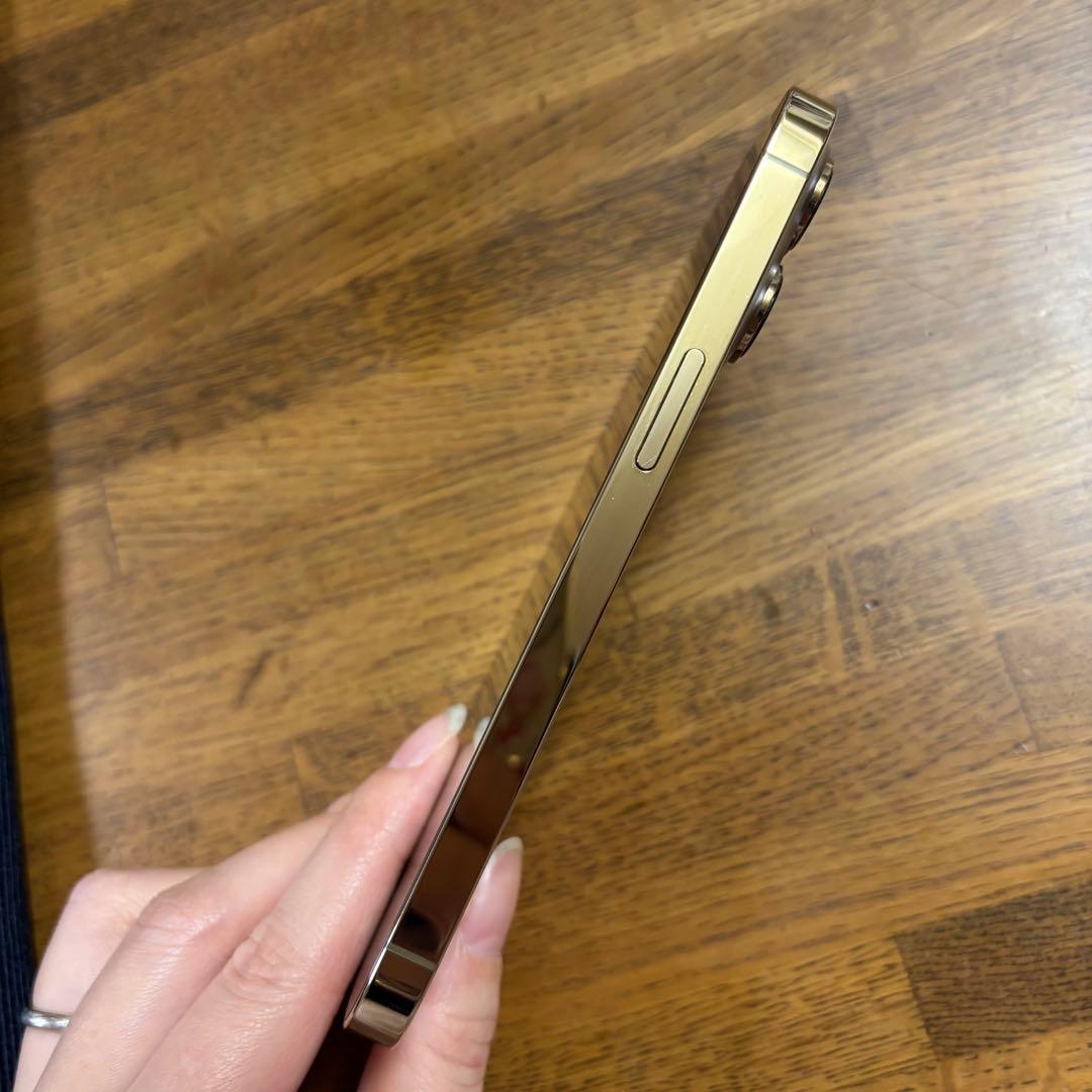 Apple iPhone 13 Pro ゴールド本体