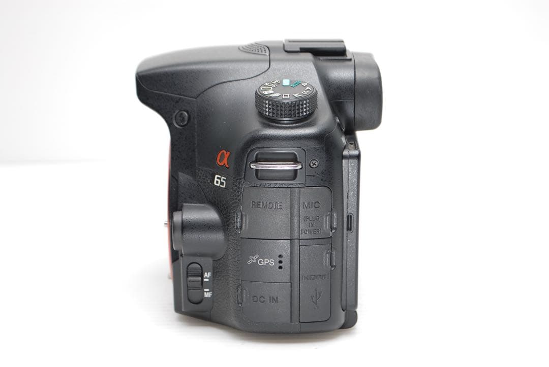 ❤️SONY α65❤️美品 手振れ補正付き 望遠レンズ付き 高速連写&追従AF