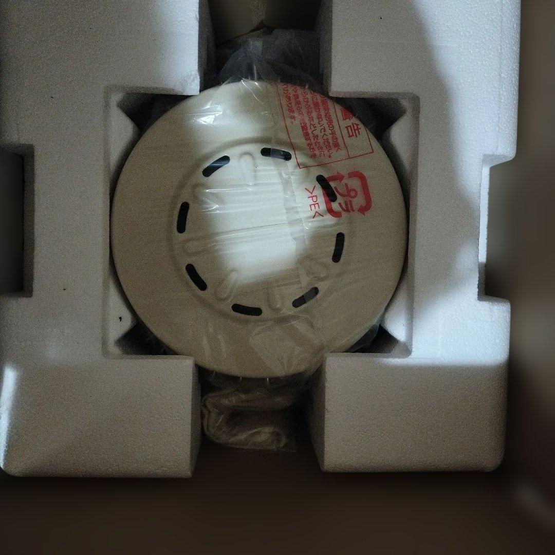 Aladdinポータブルガスストーブ 2024年モデル 暖房器具 ホワイト