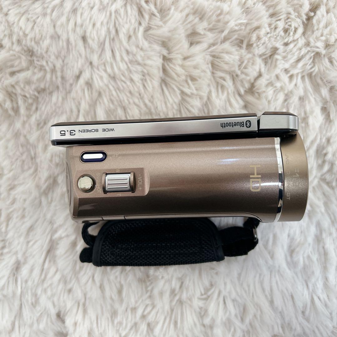 美品 Victor Everio ハイビジョンビデオカメラ 64GB リモコン付