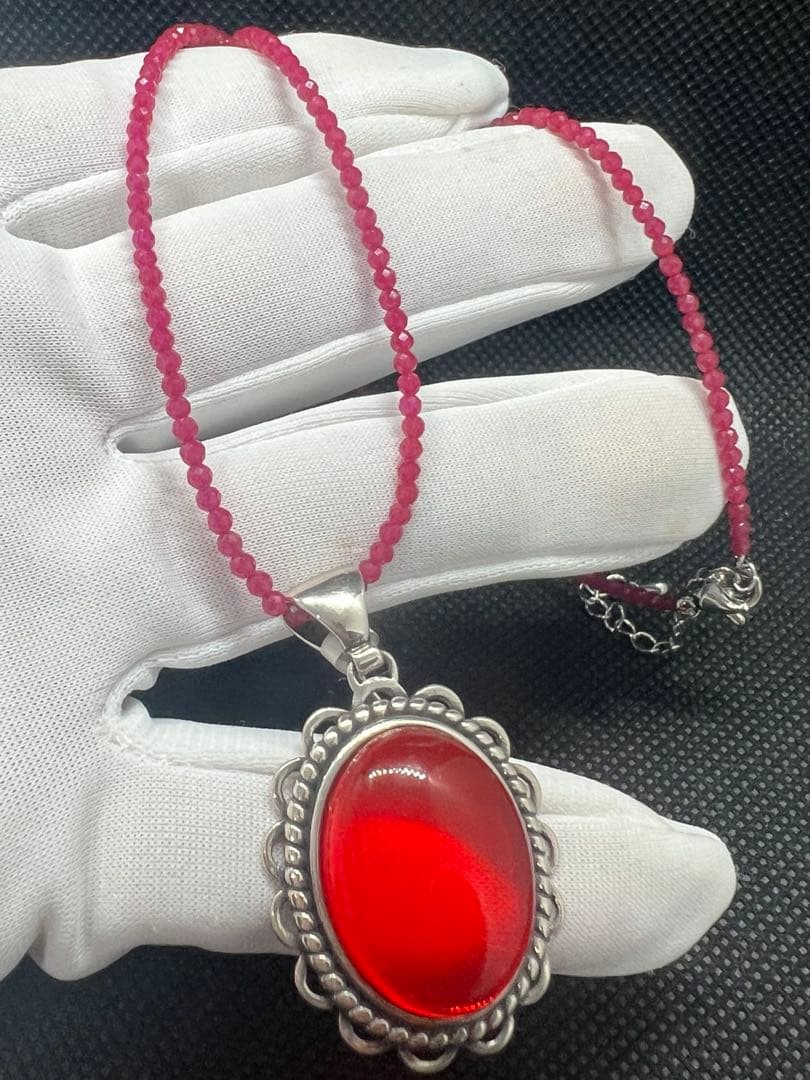 天然ポーランドの赤琥珀のペンダントトップにルビーのチェーンのセットs925使用