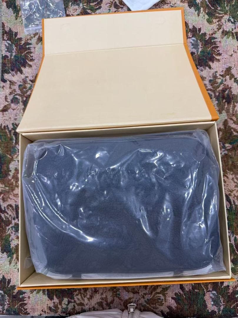 m58489 黒のショルダー、24時間以内発送