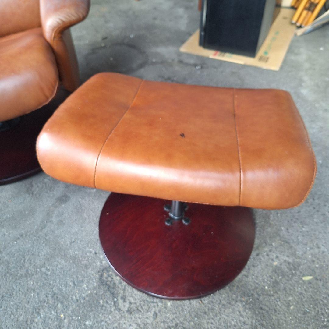 NITORI　ひとりがけソファー　リクライニング　オットマン　本革