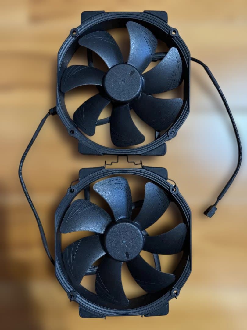 【美品】NOCTUA NH-D15 chromax.black CPUクーラー