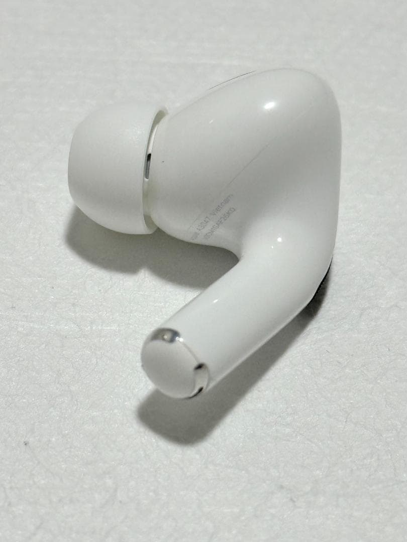 Apple AirPods Pro 第2世代 A3047 右耳のみ R 133