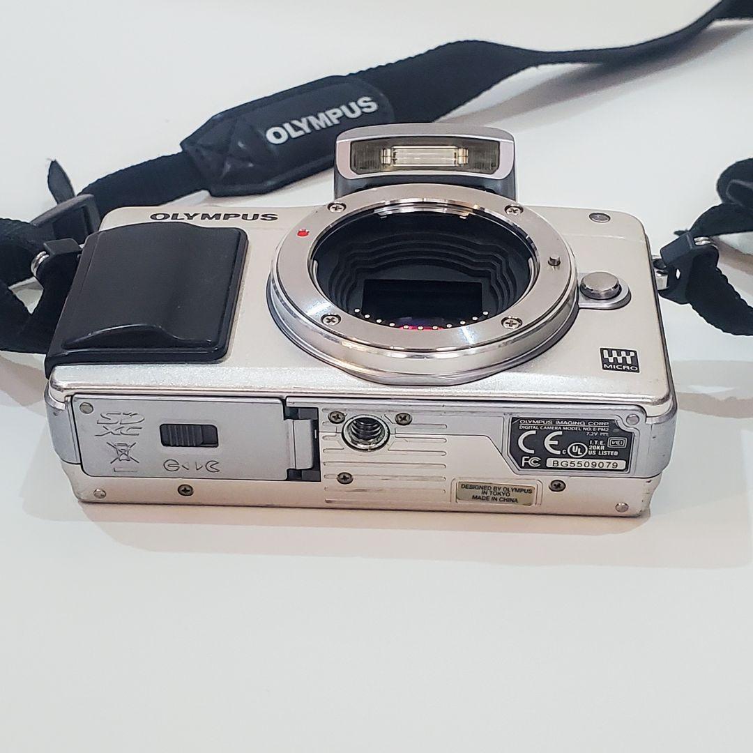 OLYMPUS ミラーレス一眼カメラ E-PM2 レンズフラッシュ付き