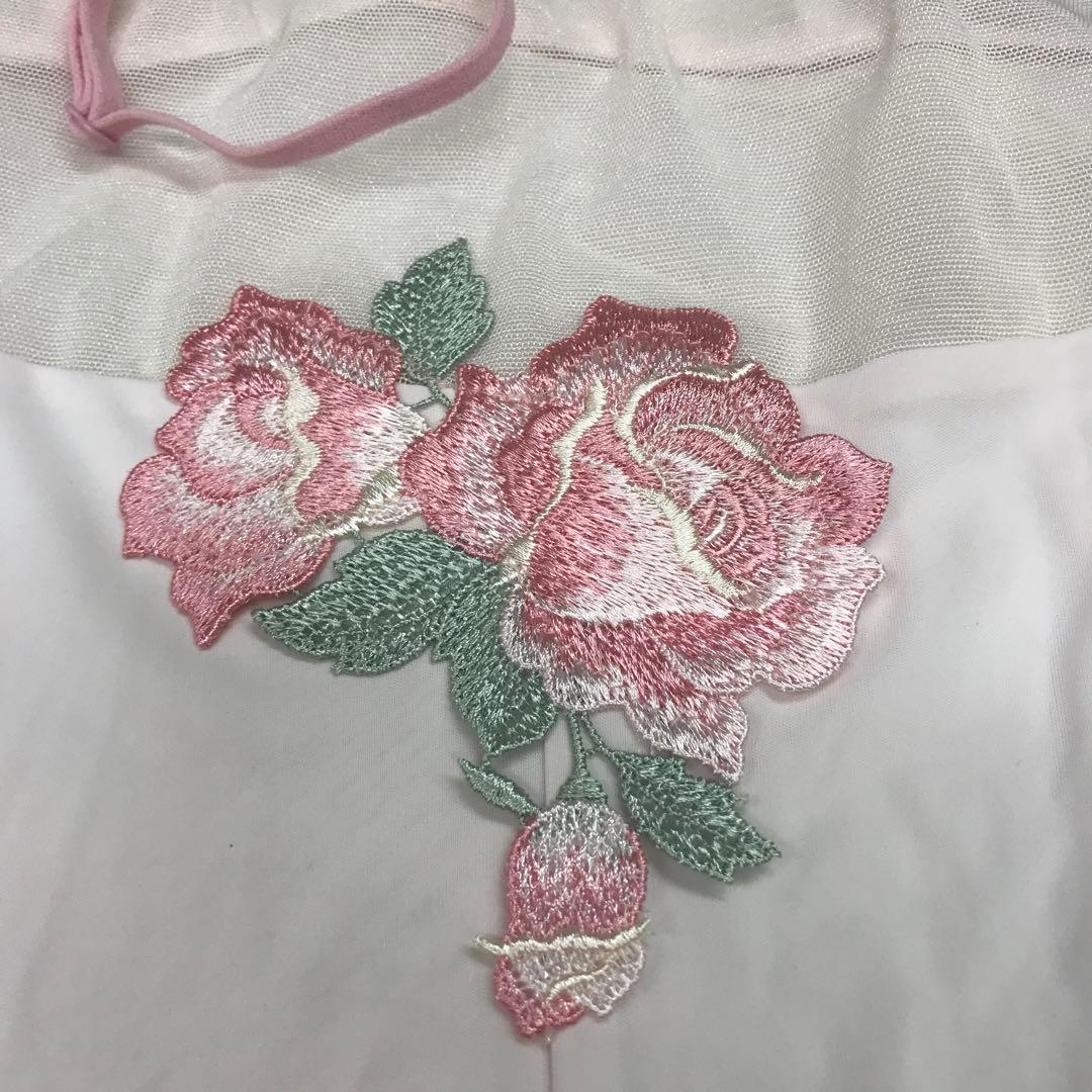 ロマンティック　フェアリー古着 Salute 薔薇　蝶々刺繍　キャミ