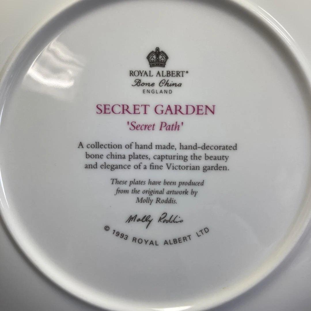 シークレットガーデン　プレート　　装飾品　壁掛　飾り皿　花　秘密の花園