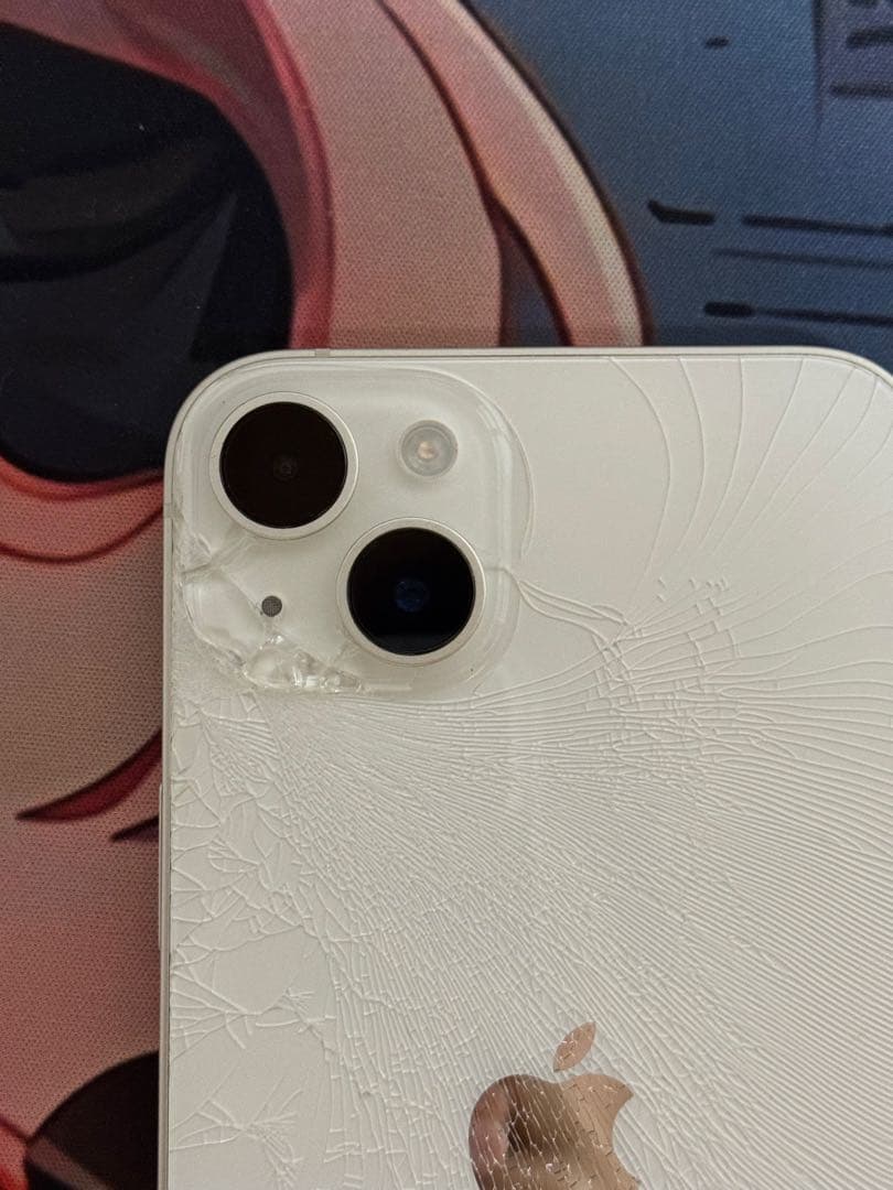 iPhone 14 Plus 512GB バッテリー残量83%