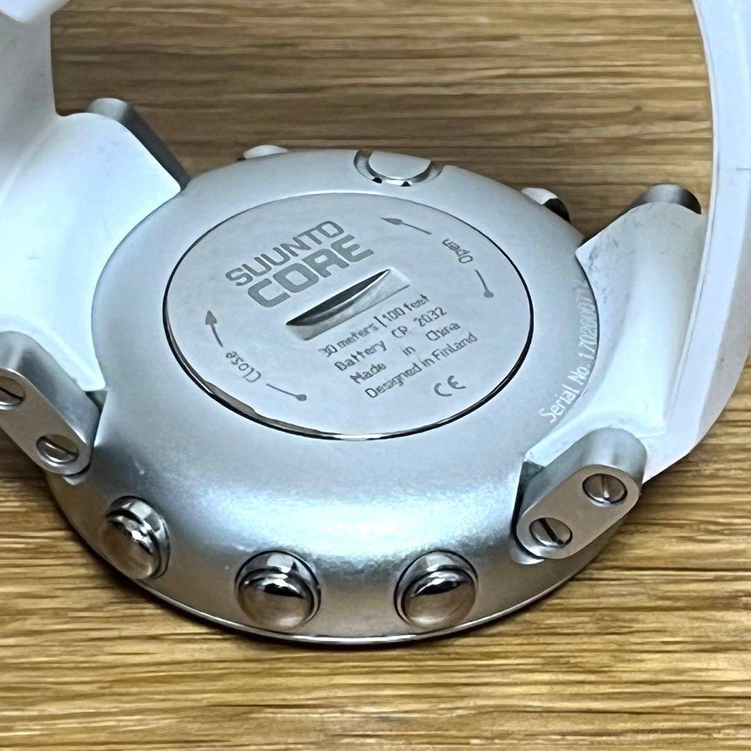 SUUNTO CORE BRUSHED STEELスントコアブラッシュドスチール