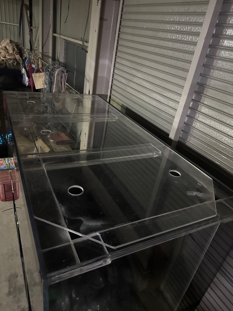 【バッタ】アクリル水槽 2000×1000 ×800