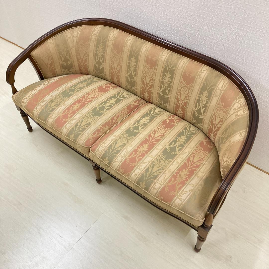 【マルニ】ケントコート KENT COURT　２人掛けソファ　鋲打ち　クラシック