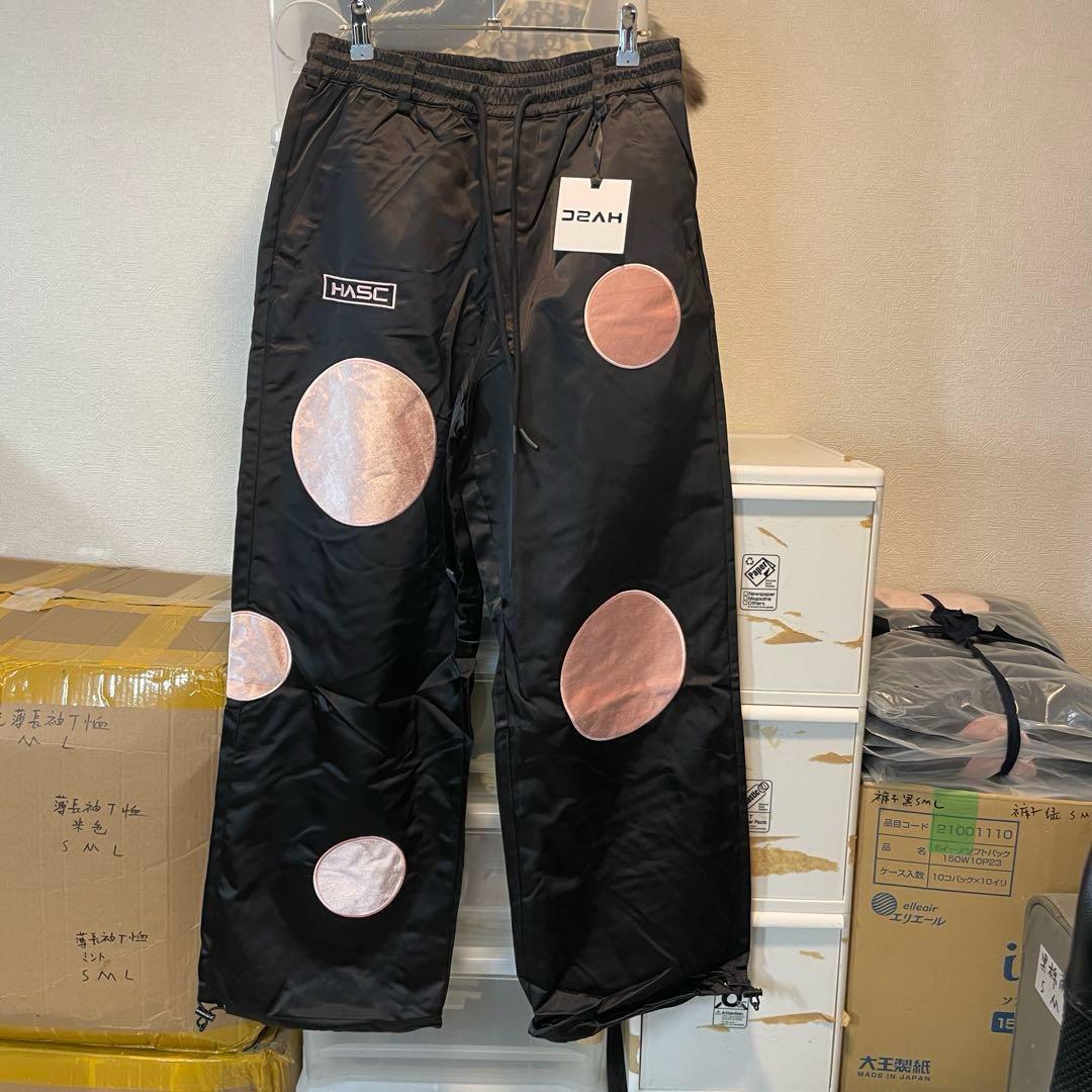 新品未使用 スノボウェア 上下セット M ブラック ドット柄 男女兼用