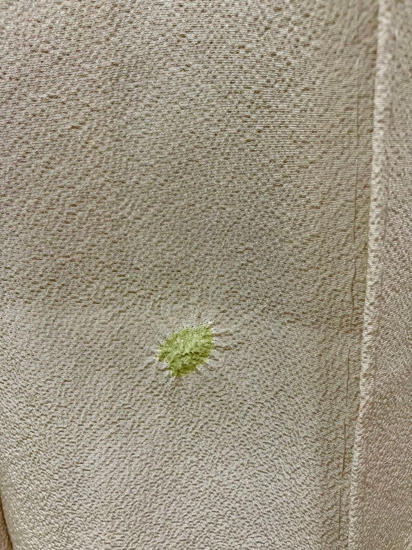 【未使用】裄丈66.5 身丈161 正絹 飛び柄小紋 パールトーン加工