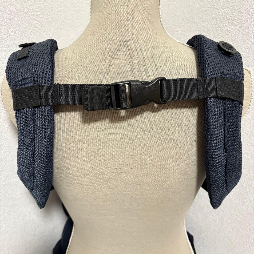 美品✨清潔✨手洗い済✨エールべべ ベビーキャリア　メッシュコンパクト