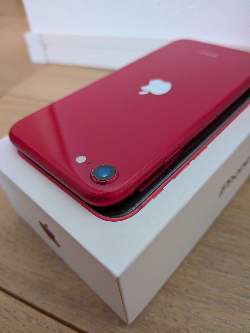 Apple iPhone SE (第2世代) 赤　SIMフリー
