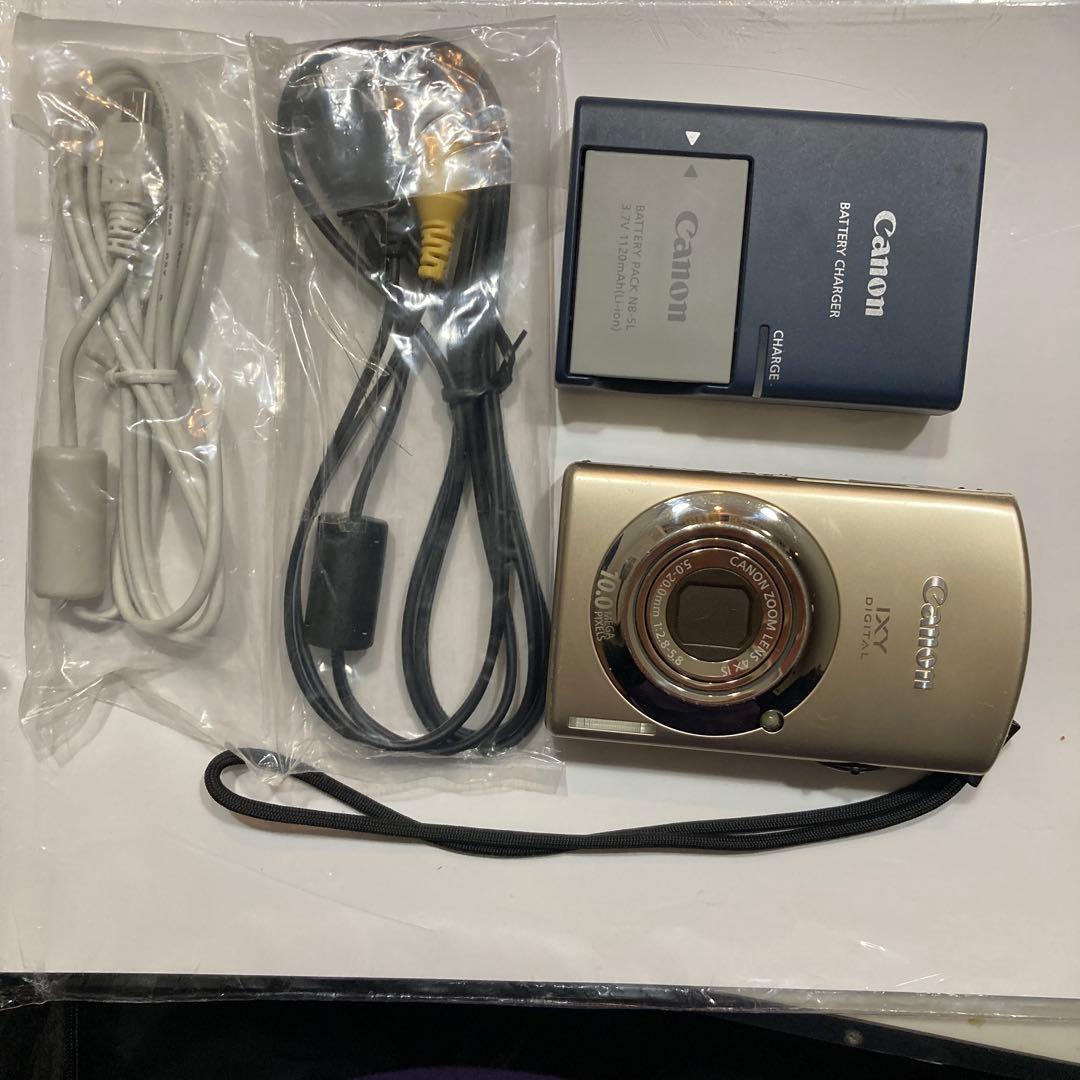 Canon IXY DIGITAL 920 IS 本体と付属品