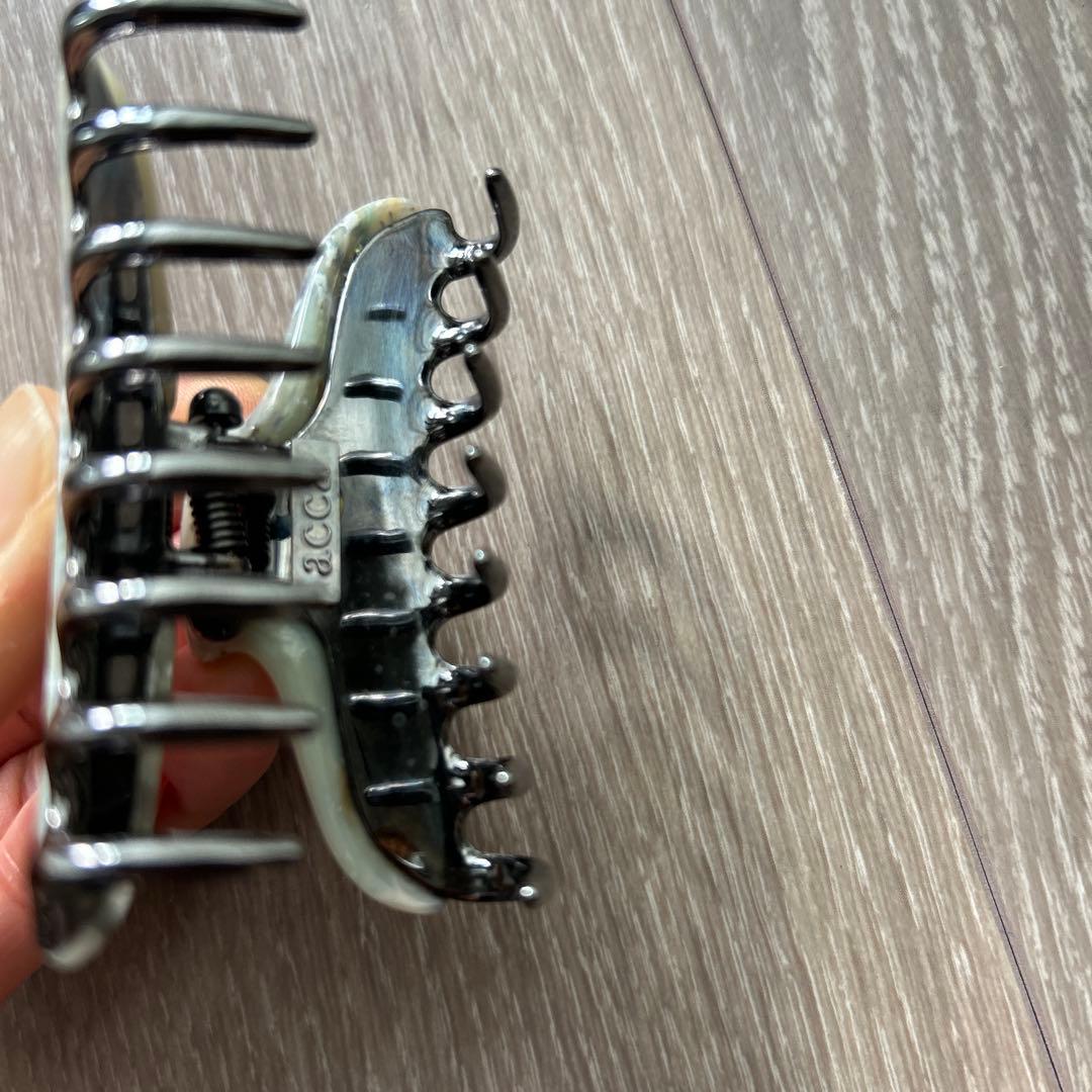 acca ヘアクリップ M