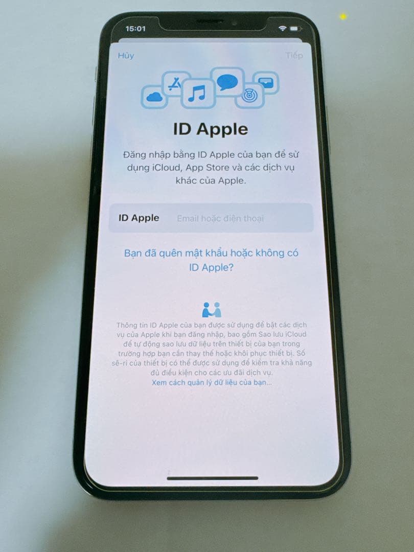 Apple iPhone X 本体 シルバー 64gb