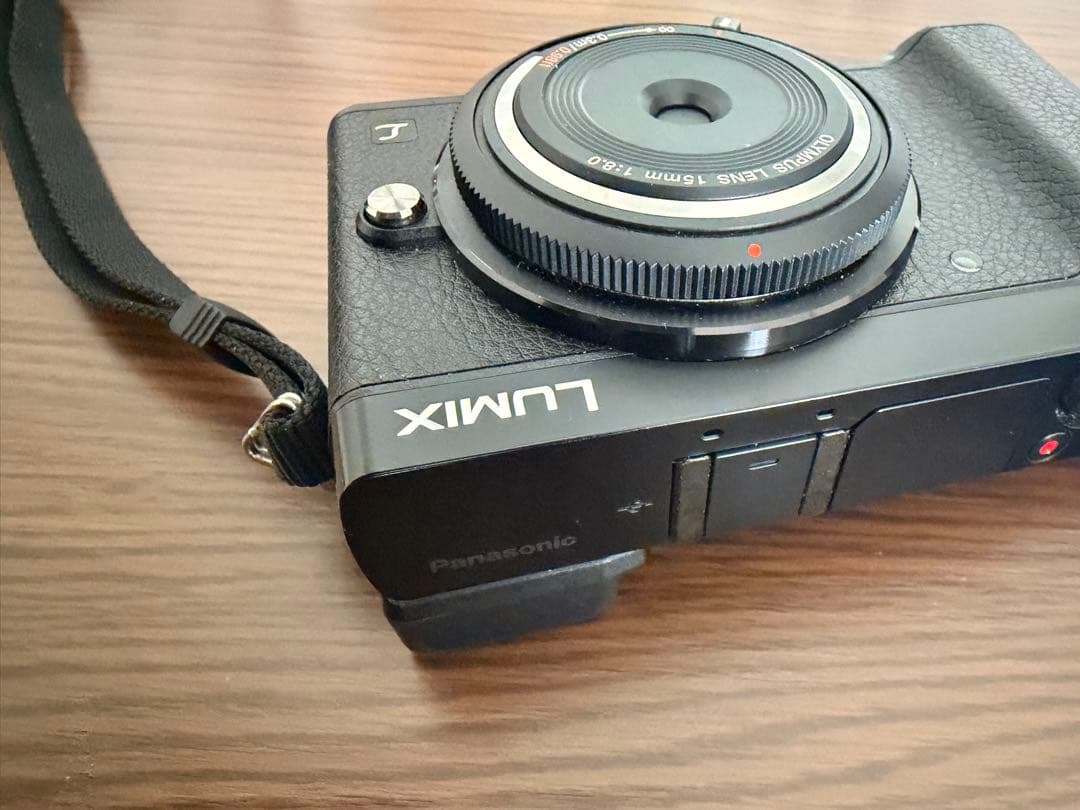 パナソニック　LUMIX GX7MK2 15mm f/8 キャプレンズ キット