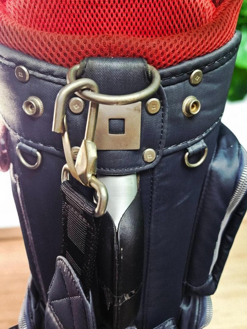 送料無料/超美品　onoff キャディバッグ ネイビー/レッド