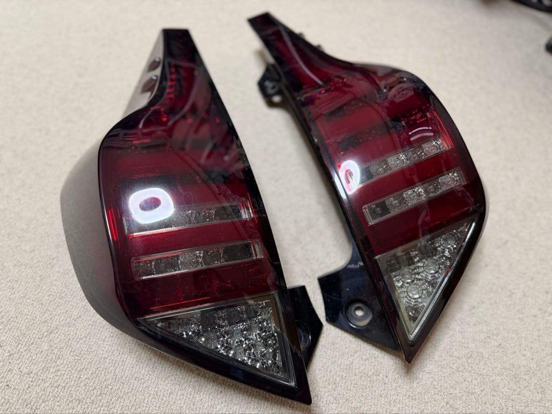 アクア　スモークテールランプ